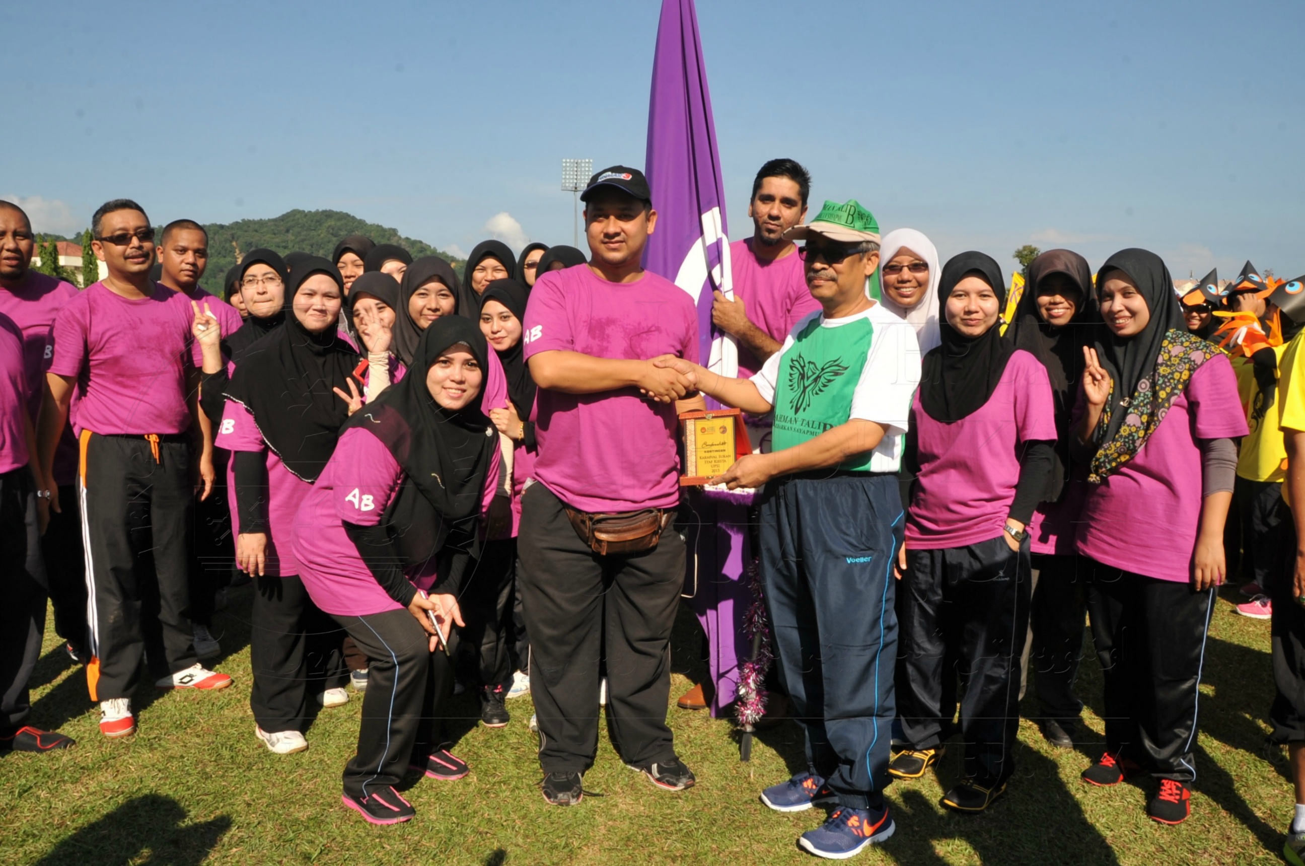 PRO 15 53 KIESTA HAS 4063